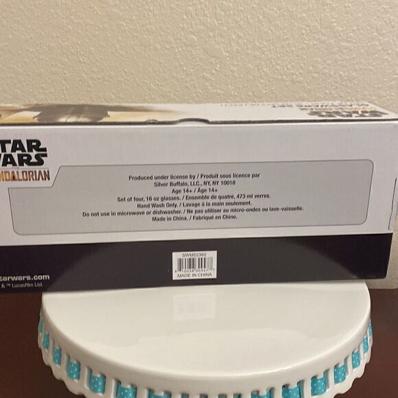 Disney Star Wars The Mandalorian Baby Yoda Child Set of 4 16 OZ Glasses - Picture 6 of 8